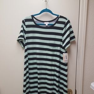 Women's LULAROE Carly